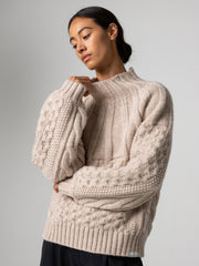 Amy Powney + Finisterre Aran Damen-Strickpullover