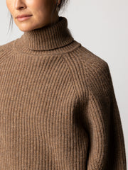 Amy Powney + Finisterre Fisherman Damen-Rippstrickpullover mit Rollkragen